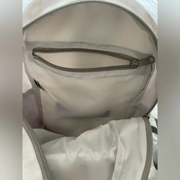 ADAPT ANIMAL MINI LIFESTYLE BACKPACK- WHITE/CREAM - Picture 8 of 8